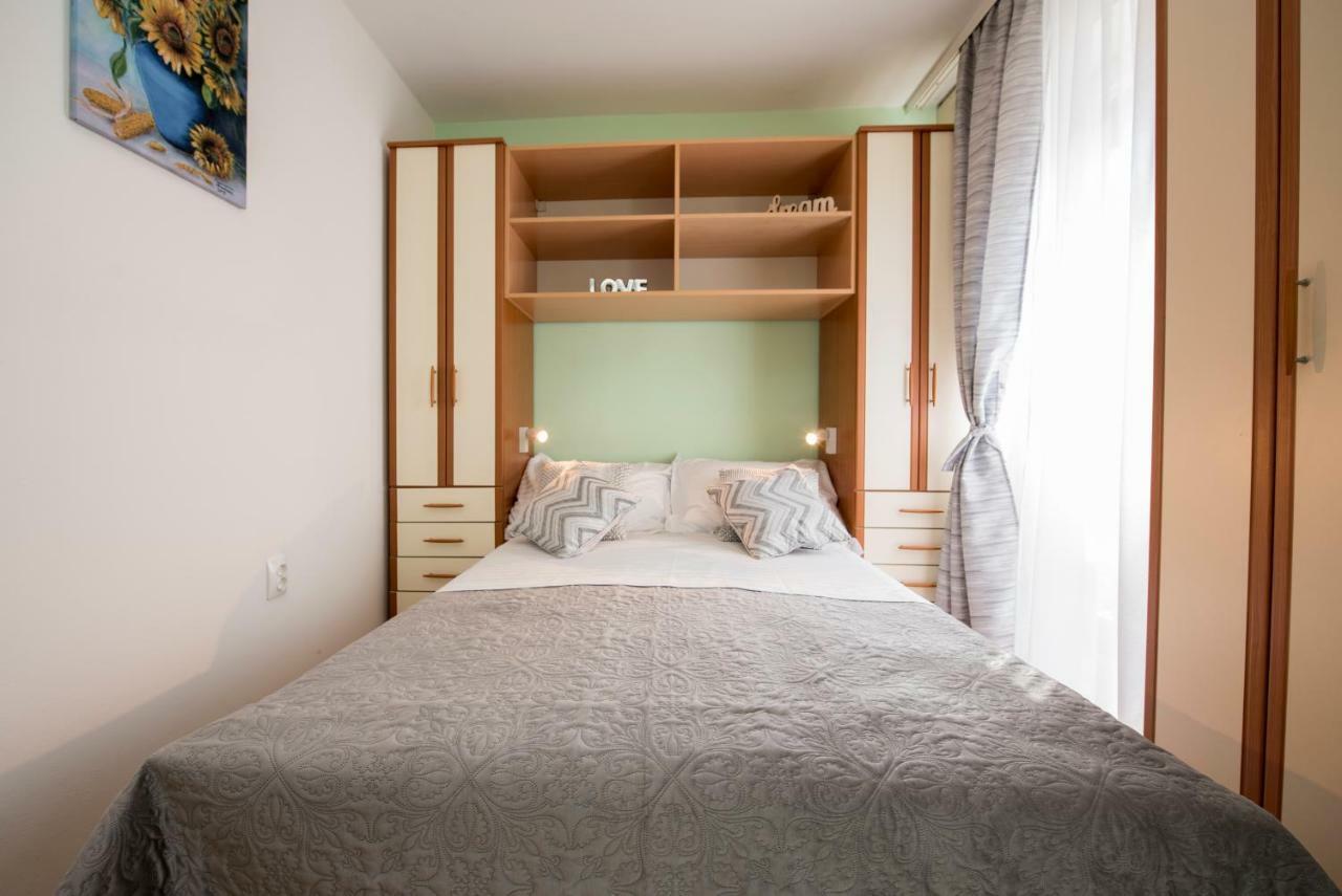 Apartment Pax Split Kültér fotó