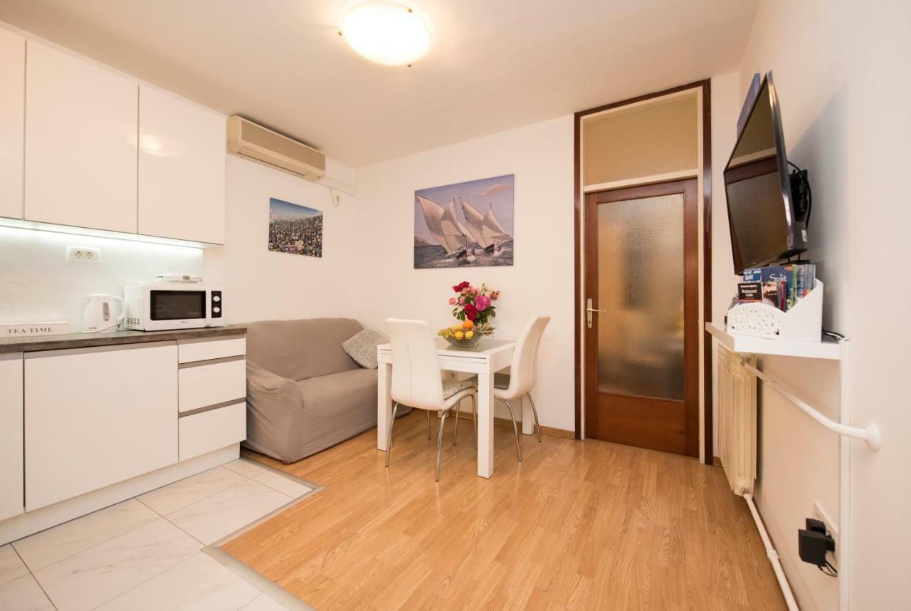 Apartment Pax Split Kültér fotó